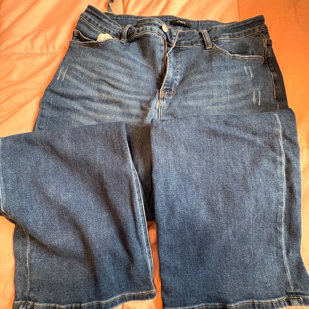 Stylish Blue Flare Jeans